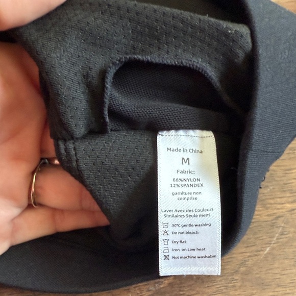 Running girl sports bras - Picture 3 of 4